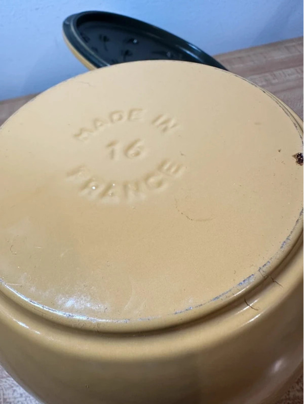 Staub Cast Iron 1.5-Quart Petite French Oven - Picture 8 of 11